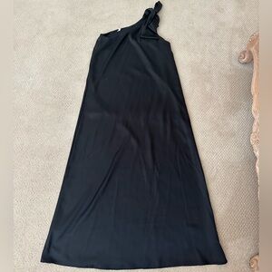 black fabrik straight cocktail dress size M with tie